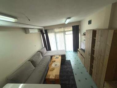 Închiriere - Apartament în Kărșiaka,  Plovdiv