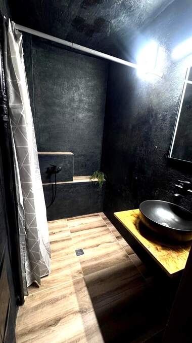 Închiriere - Apartament în Center,  Sofia