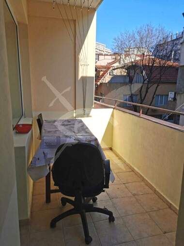 For rent - Apartment in Kolhozen pazar,  Varna