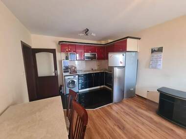 Închiriere - Apartament în Badema,  Haskovo