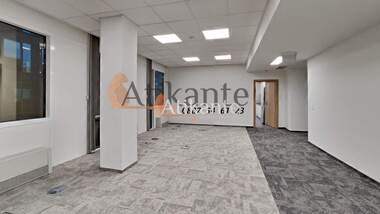 Наем - Офис в 7-ми 11-ти километър,  София