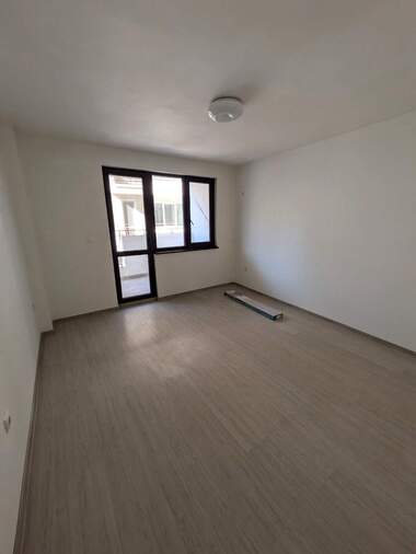 Vânzare - Apartament în Țentăr,  Burgas
