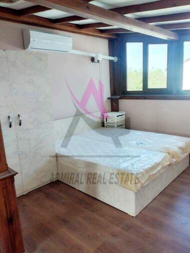 Kira - Apartman olarak Liatno kino Trakia,  Varna
