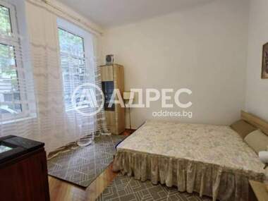 Închiriere - Apartament în Center,  Varna