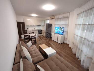 Închiriere - Apartament în Văstaniceeski,  Plovdiv
