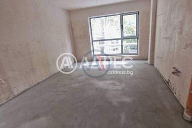 Vânzare - Apartament în Liatno kino Trakia,  Varna