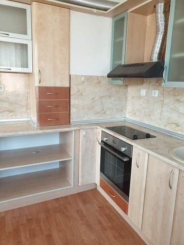 Miete - Wohnung in Zentar,  Pazardjik