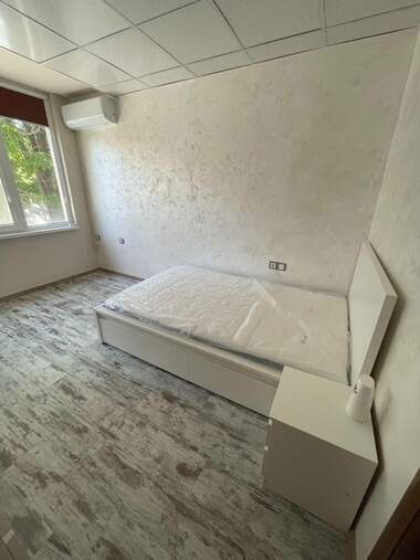 Miete - Wohnung in Bratia Miladinowi,  Burgas