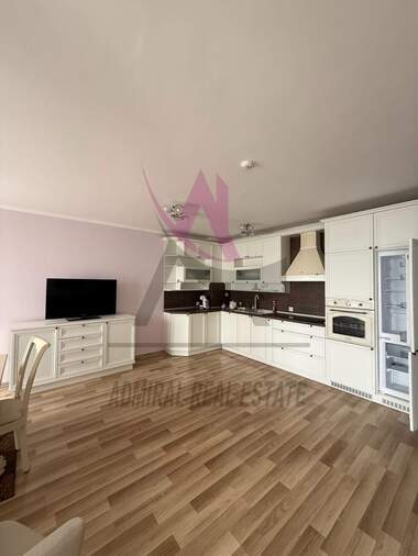Kira - Apartman olarak Slançev den,  Varna