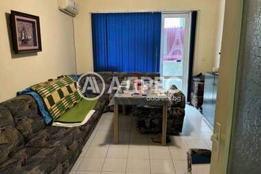 Vânzare - Apartament în Avtogara,  Varna