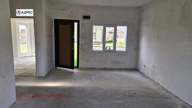 Satış - Ev olarak Pelişat,  Pleven