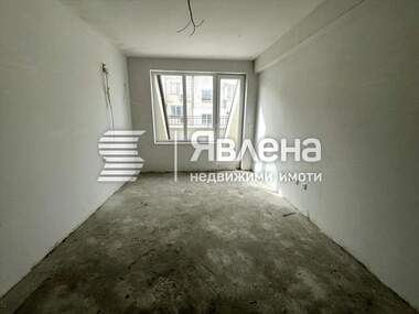 Продажба - Апартамент в Център,  Ямбол