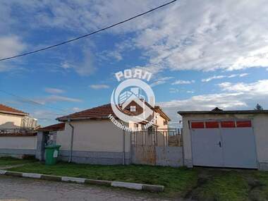 For sale - House in Iasno Pole,  Plovdiv