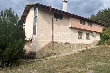 Vânzare - Casă în Mokren,  Sliven