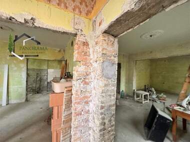 Vânzare - Apartament în Center,  Șumen