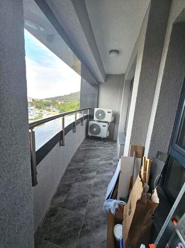 Închiriere - Apartament în Hristo Smirnenski,  Plovdiv
