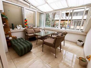 Închiriere - Apartament în Lazur,  Burgas