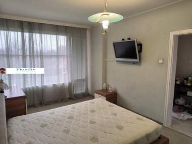 Miete - Wohnung in Mladejki halm,  Plowdiw