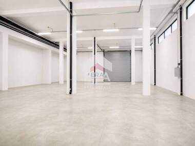 For rent - Storage in Promishlena zona - Iug,  Veliko Tarnovo