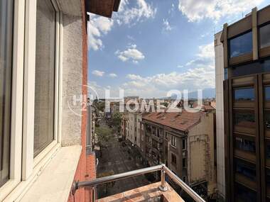 Продажа - Квартира в Център,  София