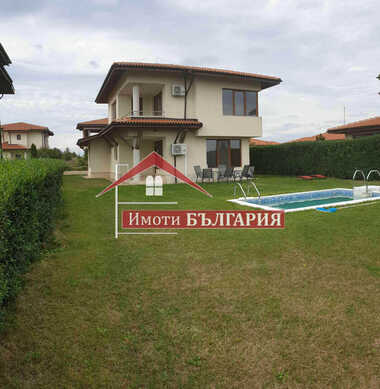 Vânzare - Casă în Balceik,  Dobrice