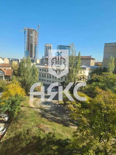 Продажба - Апартамент в Зона Б-5,  София
