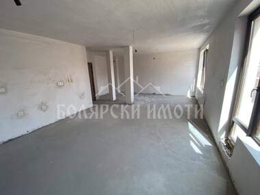 Продажа - Квартира в Бузлуџа,  Велико Търново