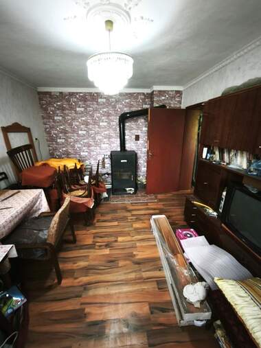 Vânzare - Etaj din casă în Kladnița,  Pernik