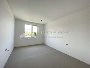 Vânzare - Apartament în Ceernomoreț,  Burgas