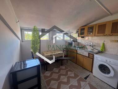 Miete - Wohnung in Pojarnata,  Schumen