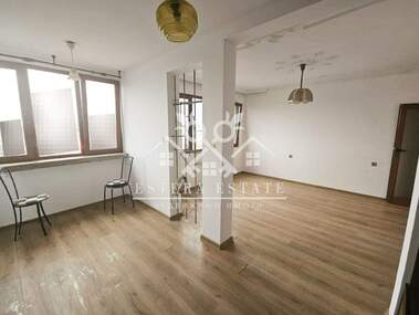 Verkauf - Wohnung in Pazara,  Schumen