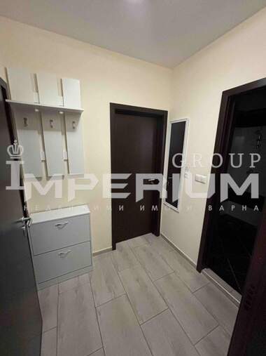 Închiriere - Apartament în Liatno kino Trakia,  Varna