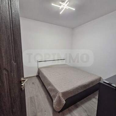 Închiriere - Apartament în Kolhozen pazar,  Varna