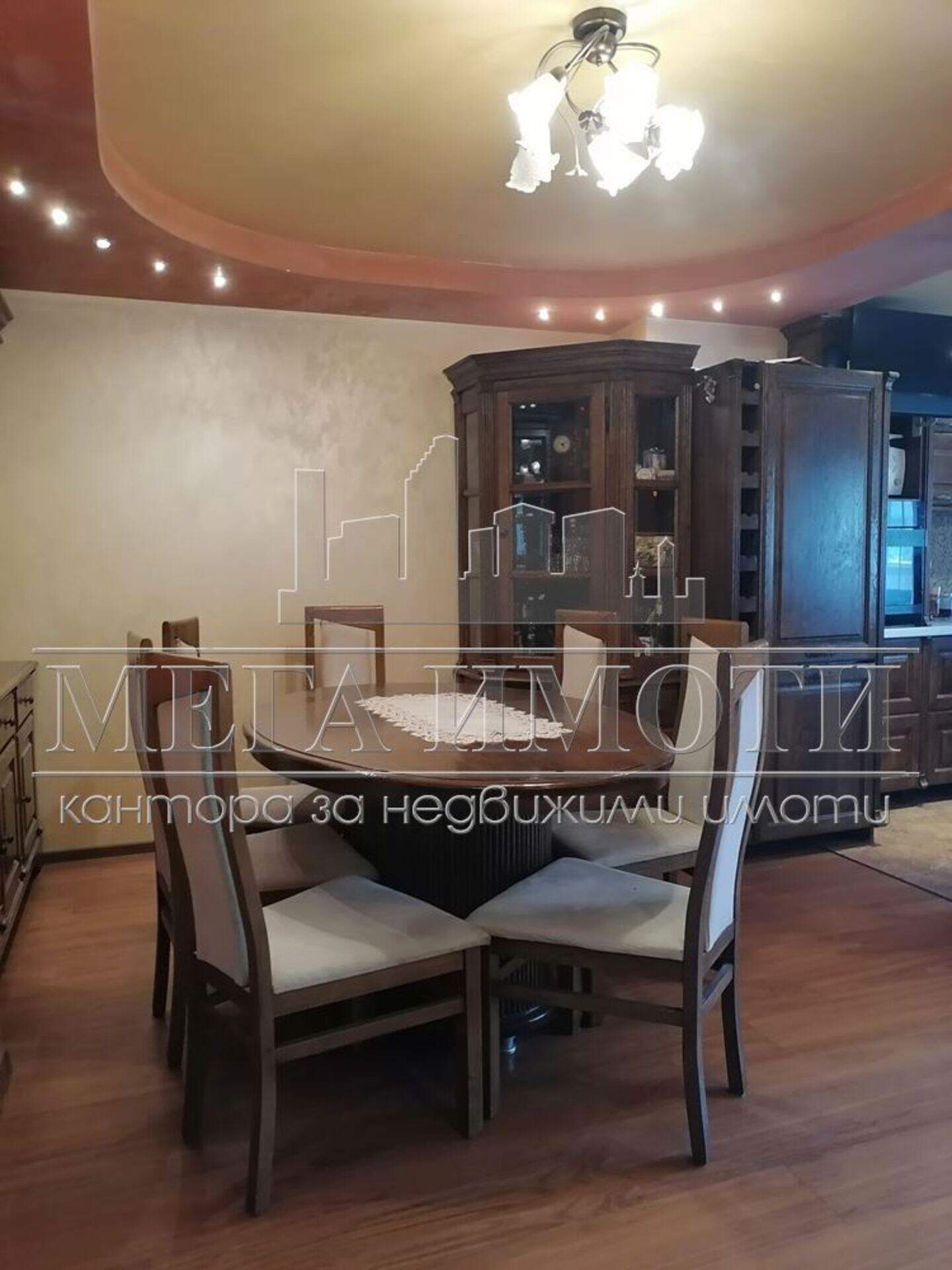 Тристаен Апартамент в Сини камъни, Сливен – снимка 3
