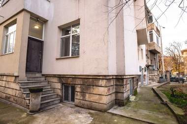 For sale - Apartment in Center,  Ruse