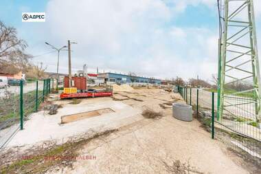 Satış - İnşaat arsası olarak Industrialna zona - Zapad,  Pleven