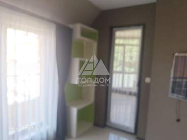 Kira - Apartman olarak Pogrebi,  Varna