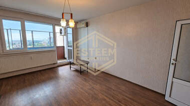 For sale - Apartment in Zdravets Iztok,  Ruse