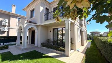 For sale - House in Sarafovo,  Burgas