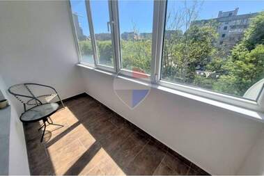 Kira - Apartman olarak Liatno kino Trakia,  Varna