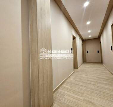 Vânzare - Apartament în Kărșiaka,  Plovdiv