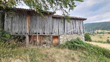 Vânzare - Casă în Stărnița,  Smolian