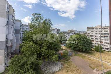 Продажа - Квартира в Младост 1,  Варна