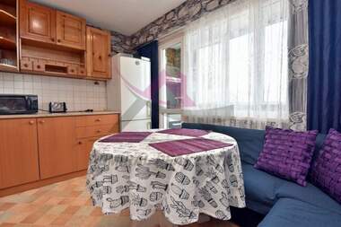 For rent - Apartment in HEI,  Varna