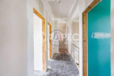 For sale - House in Yarebichna,  Varna
