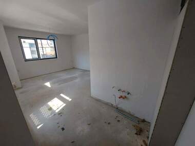 Verkauf - Wohnung in Waroscha,  Targowishte