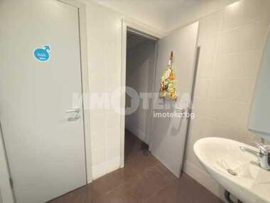For rent - Office in Manastirski livadi-Iztok,  Sofia