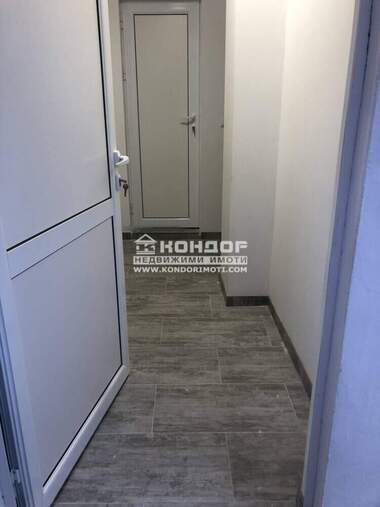 Наем - Апартамент в Център,  Пловдив
