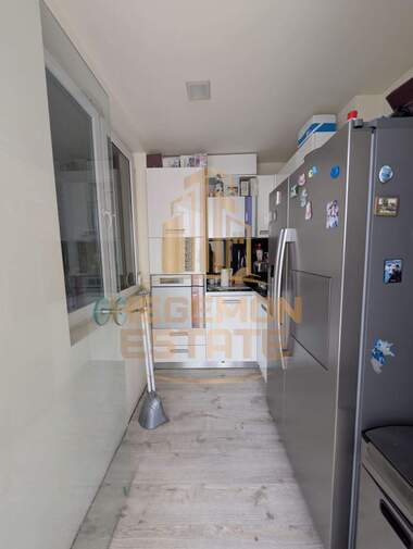 Vânzare - Apartament în Pogrebi,  Varna