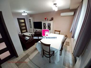 Vânzare - Apartament în Kazanski-iztok,  Stara Zagora